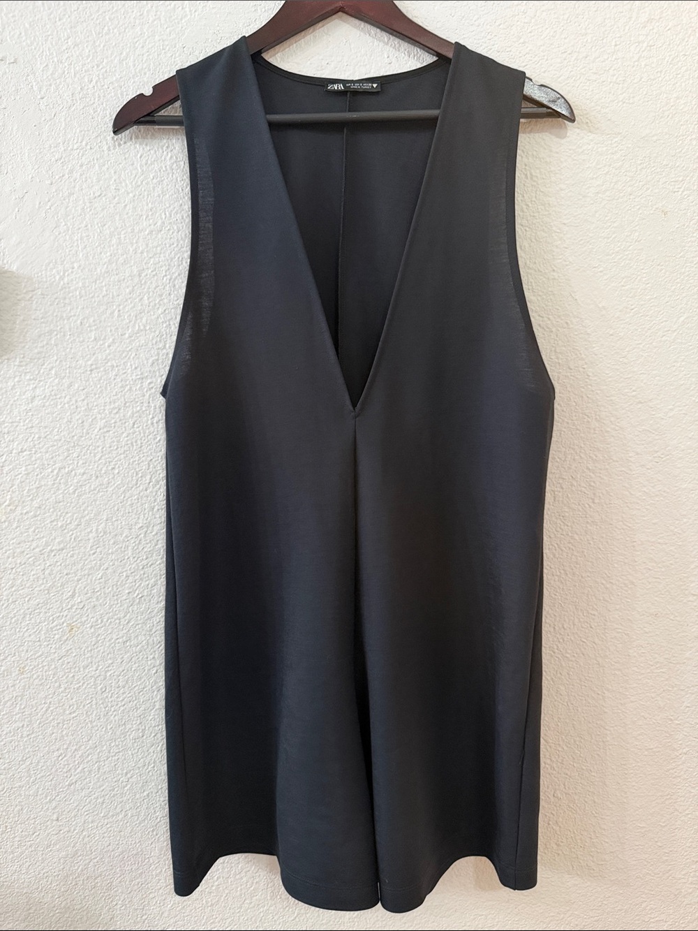 Zara Black Deep V-Neck Sleeveless romper